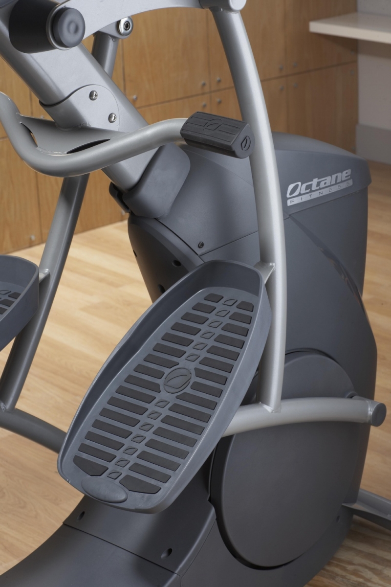 Велоэллипсоид Octane Fitness xR6ce preview 5